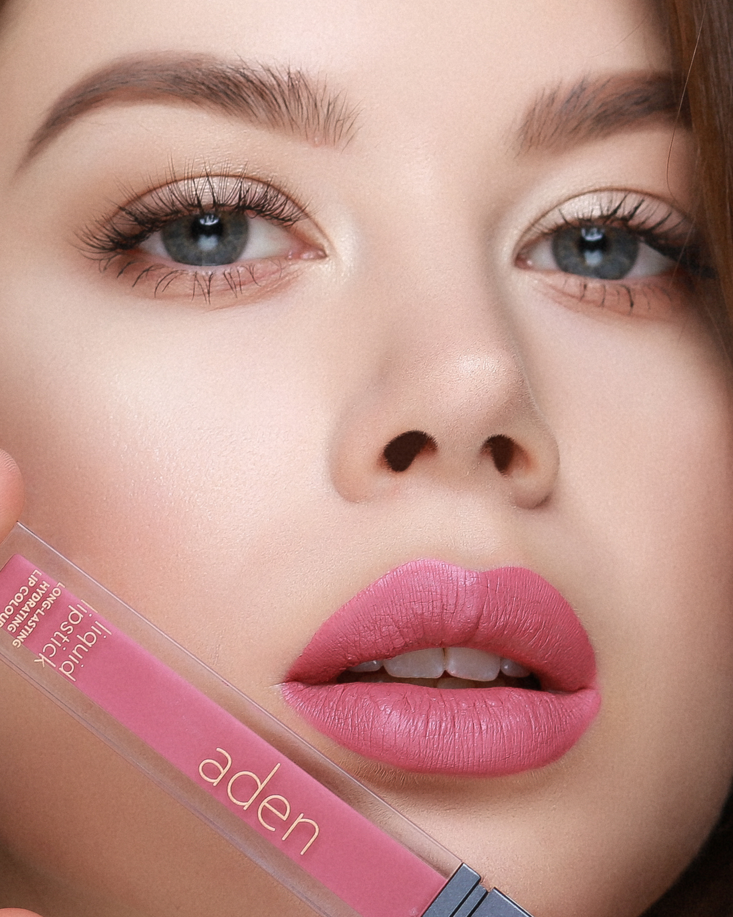 aden Lipstick and Lip Liner Set