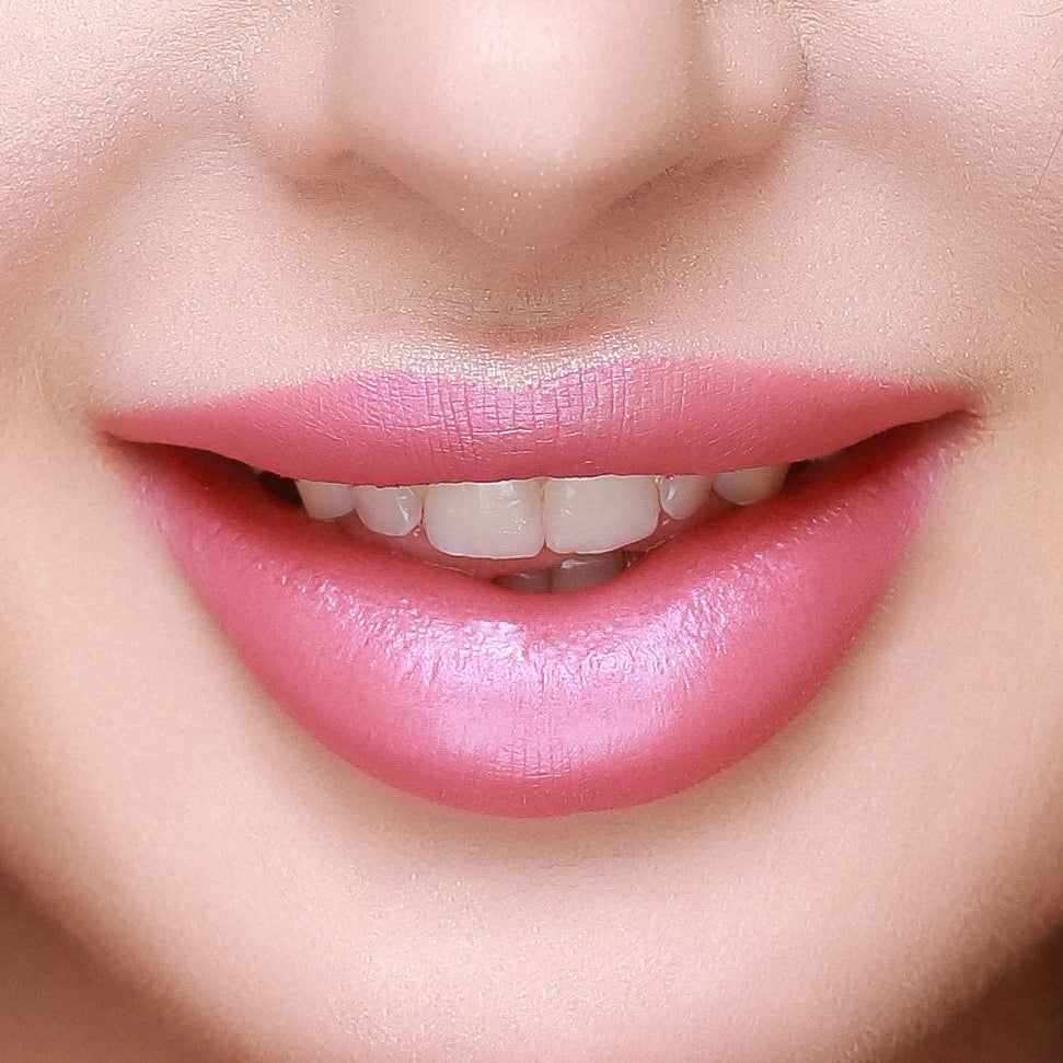 aden Satin Effect Lipstick